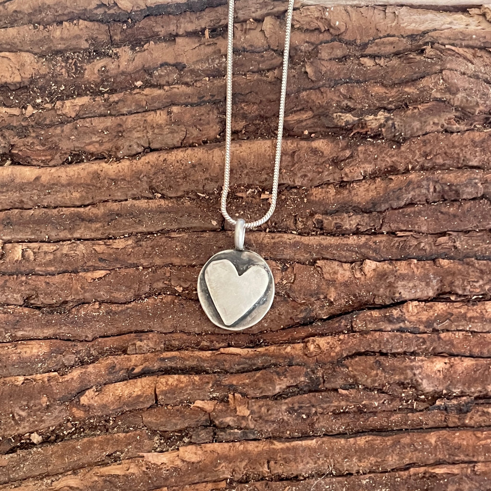 LITTLE 🩶PENDANT