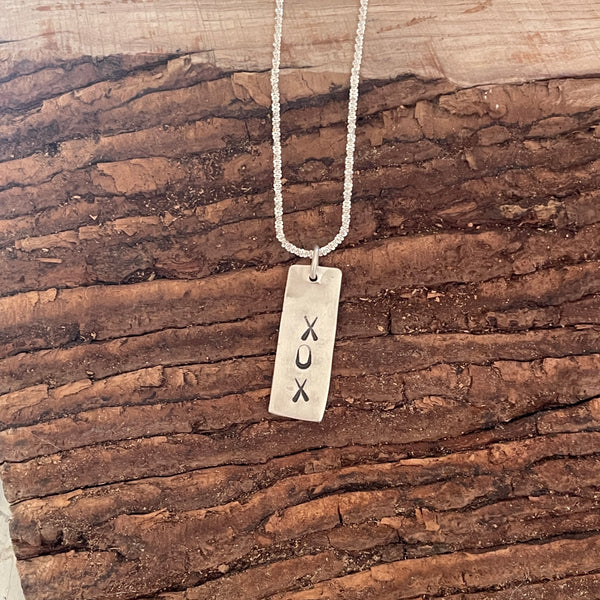 One word pendant necklace