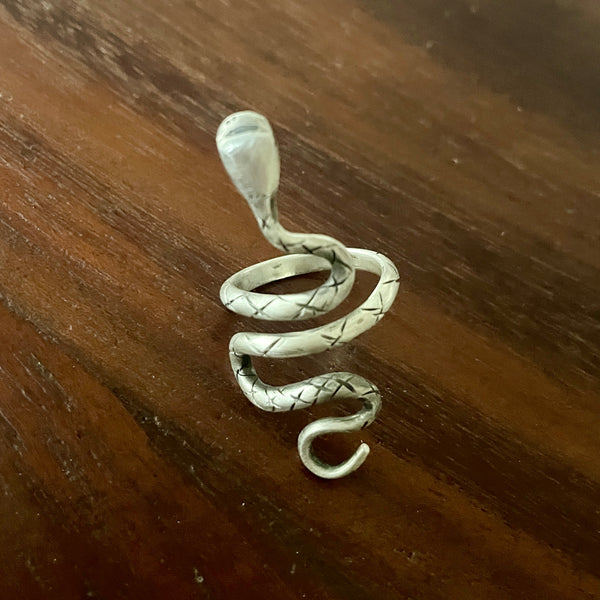 HANDCRAFTED SNAKE RING