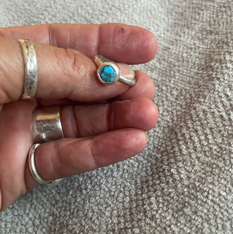 SMALL TURQUOISE RING