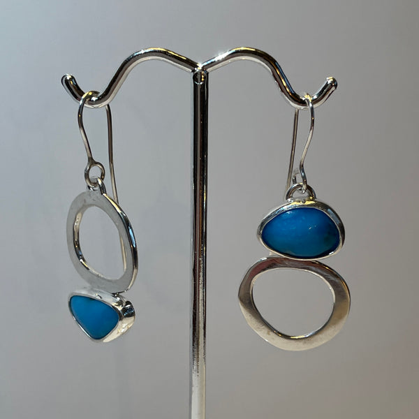 Asymetrical earrings with turquoise
