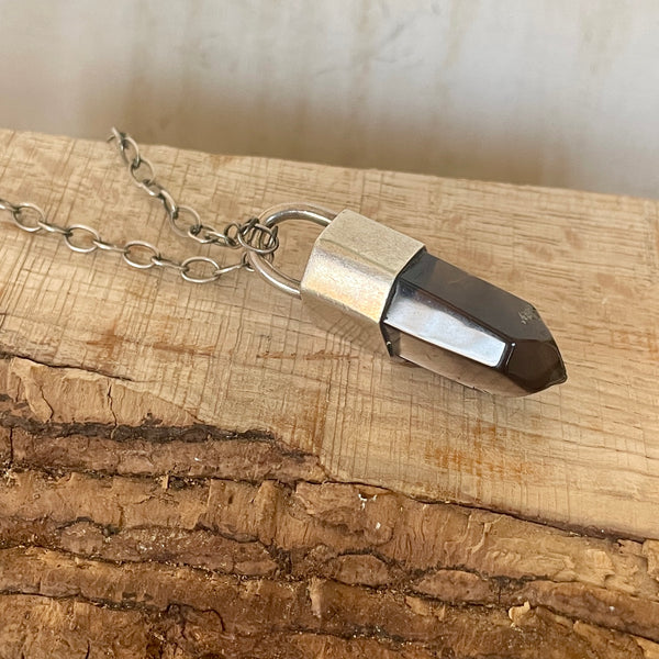 RAW SMOKEY QUARTZ PENDANT