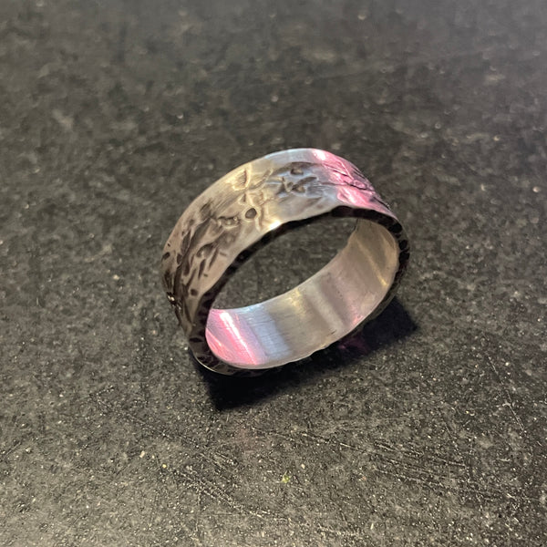 THICK ORGANIC TEXTURED RING