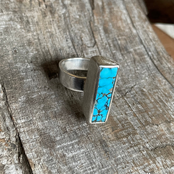 Rectangular turquoise and silver ring