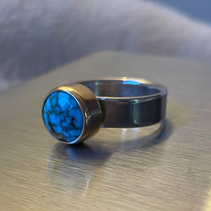 Turquoise silver ring with gold bezel (wide)